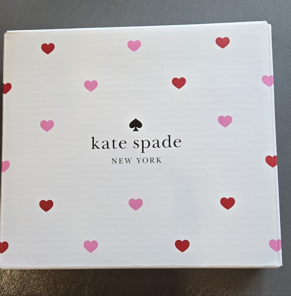 New Kate Spade Heart Dish In Box - Picture 3 of 5